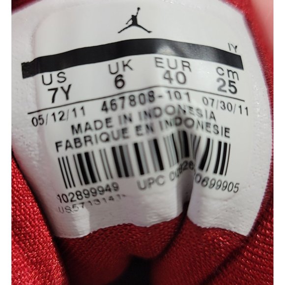 Nike Jordan's VIII 8 Retro, Youth Size 7 (US) Shoes (467808-101). Red and White. - Picture 6 of 8